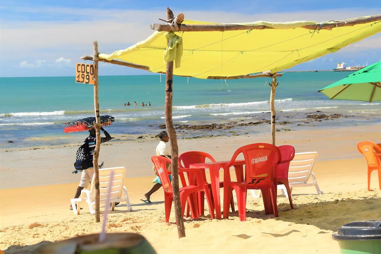 Vila Costeira Flat Apto Particular Fortaleza  Apart-hotel